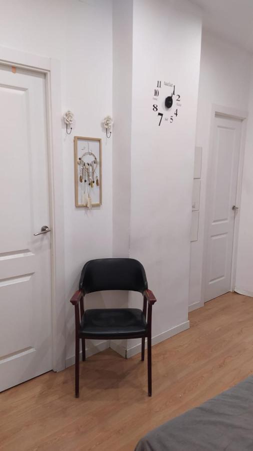 Apartamento 2 Dormitorios Cerca De Manuel Becerra Madrid Dış mekan fotoğraf