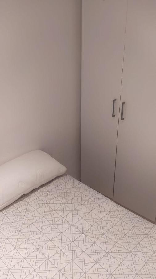Apartamento 2 Dormitorios Cerca De Manuel Becerra Madrid Dış mekan fotoğraf